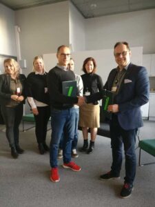 WinNovan Turvallisuusala allekirjoitti 4.12.2019 ensimmäisen uudenmuotoisen kumppanuussopimuksensa. Ensmmäisenä sopimusyhteistyökumppanina on 247 Satakunnan Turvapalvelut Oy. 